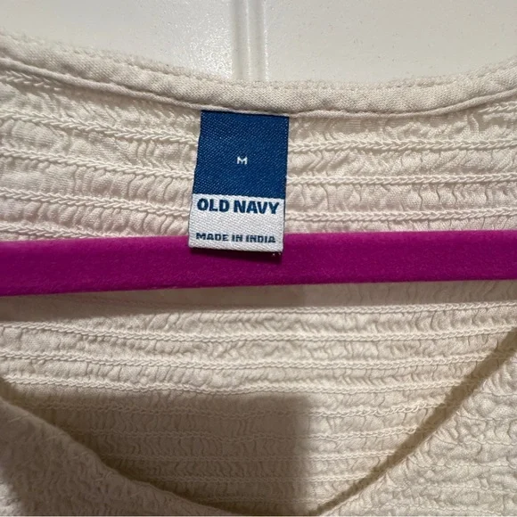 Old Navy Cream Textured boho Blouse - Picture 4 of 7